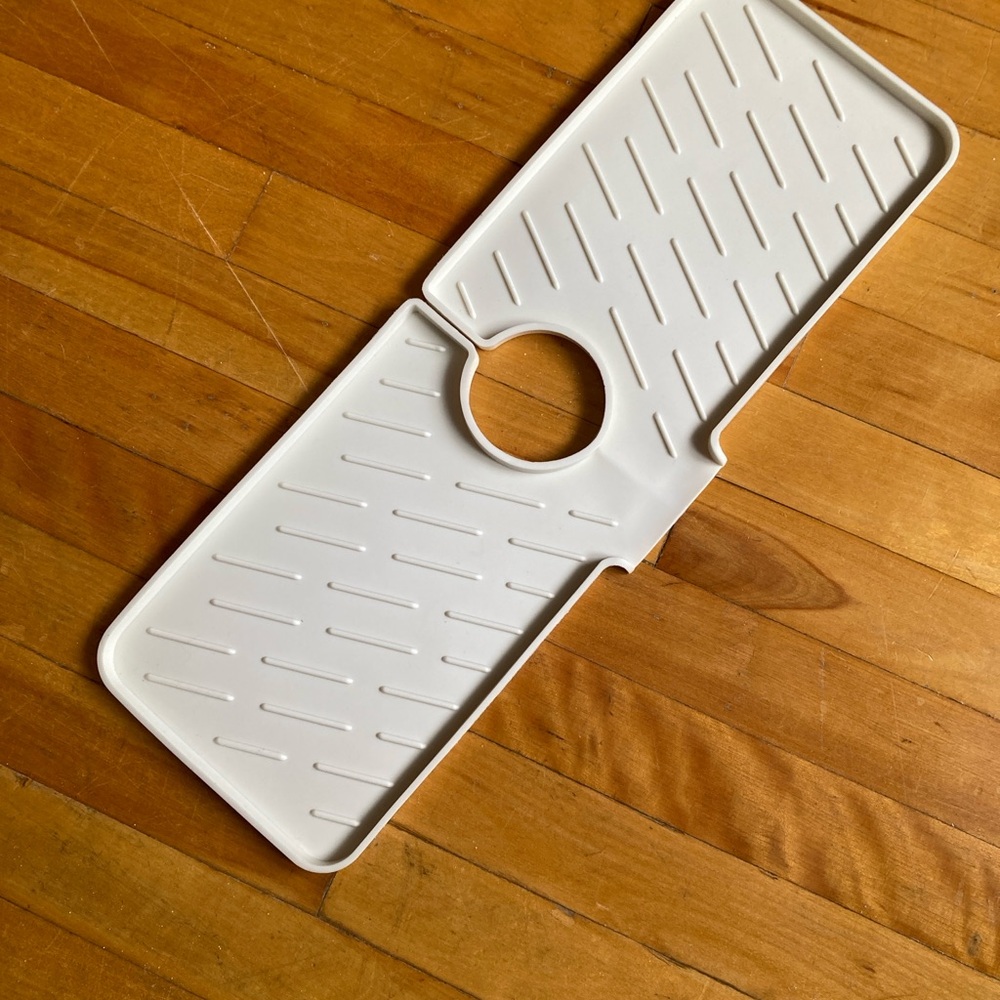 💚 [3/$10] White Sink Drip Tray